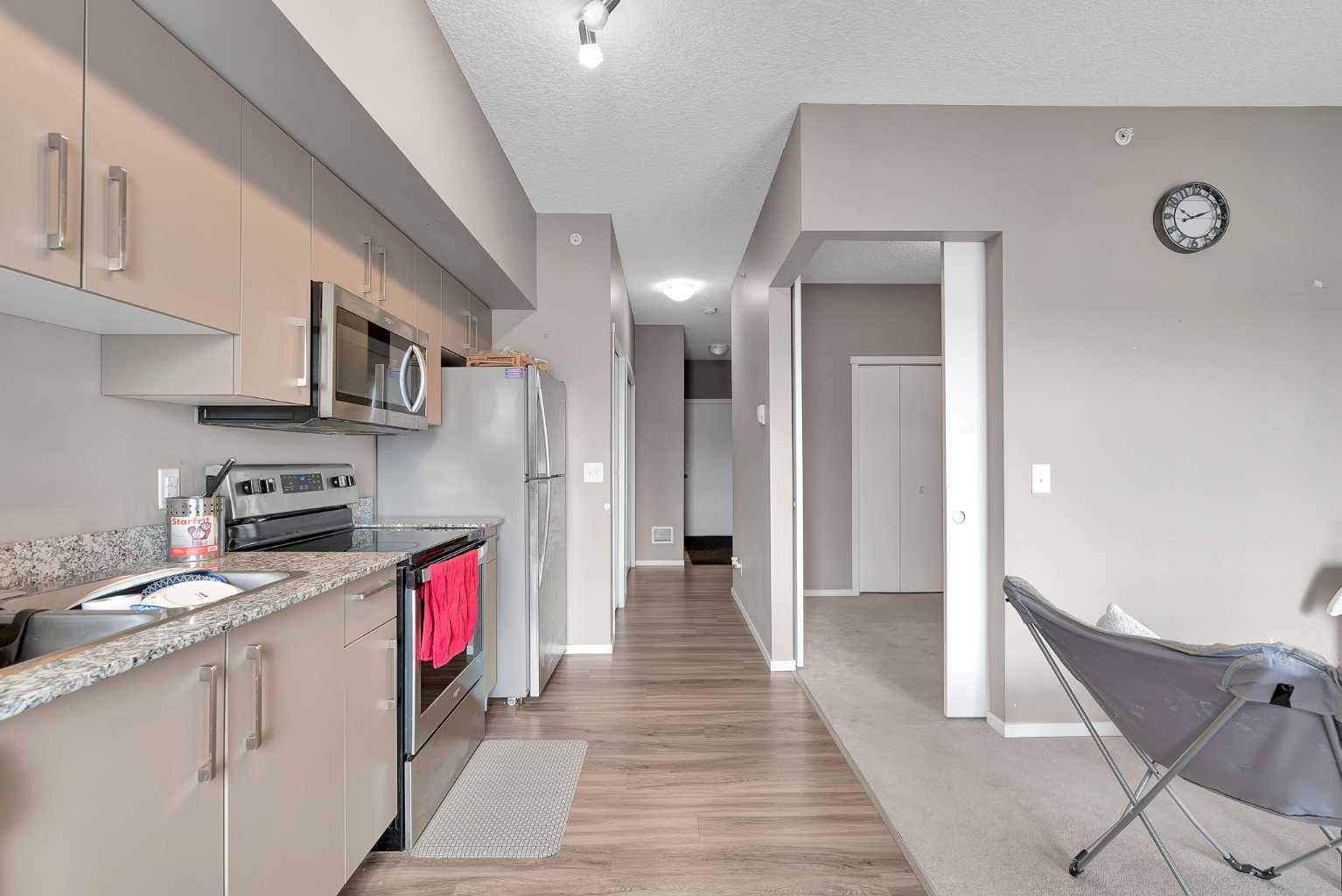 4641 128 Avenue NE 1609