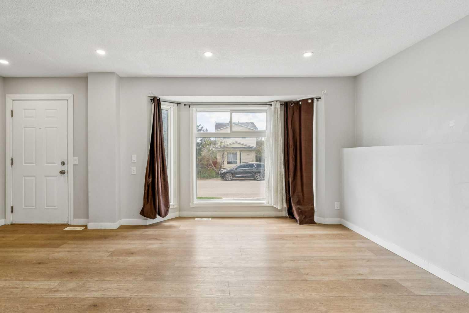 367 Martinbrook Place NE