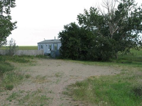 Photo of 172073 RR 163 Road S, Rural Newell, County of, AB T0J 2M0 (MLS # A2330021)