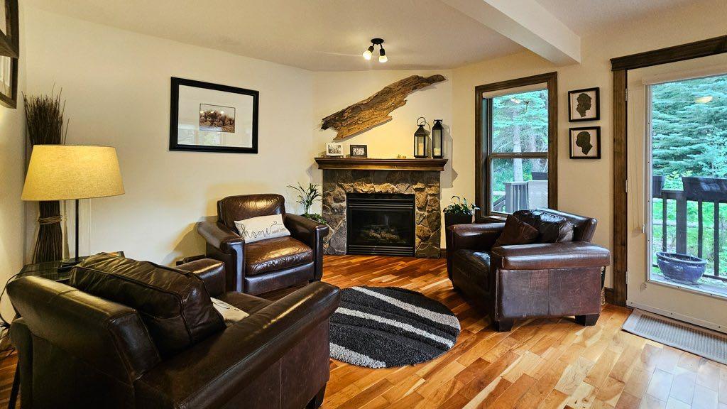 109 Armstrong place 904