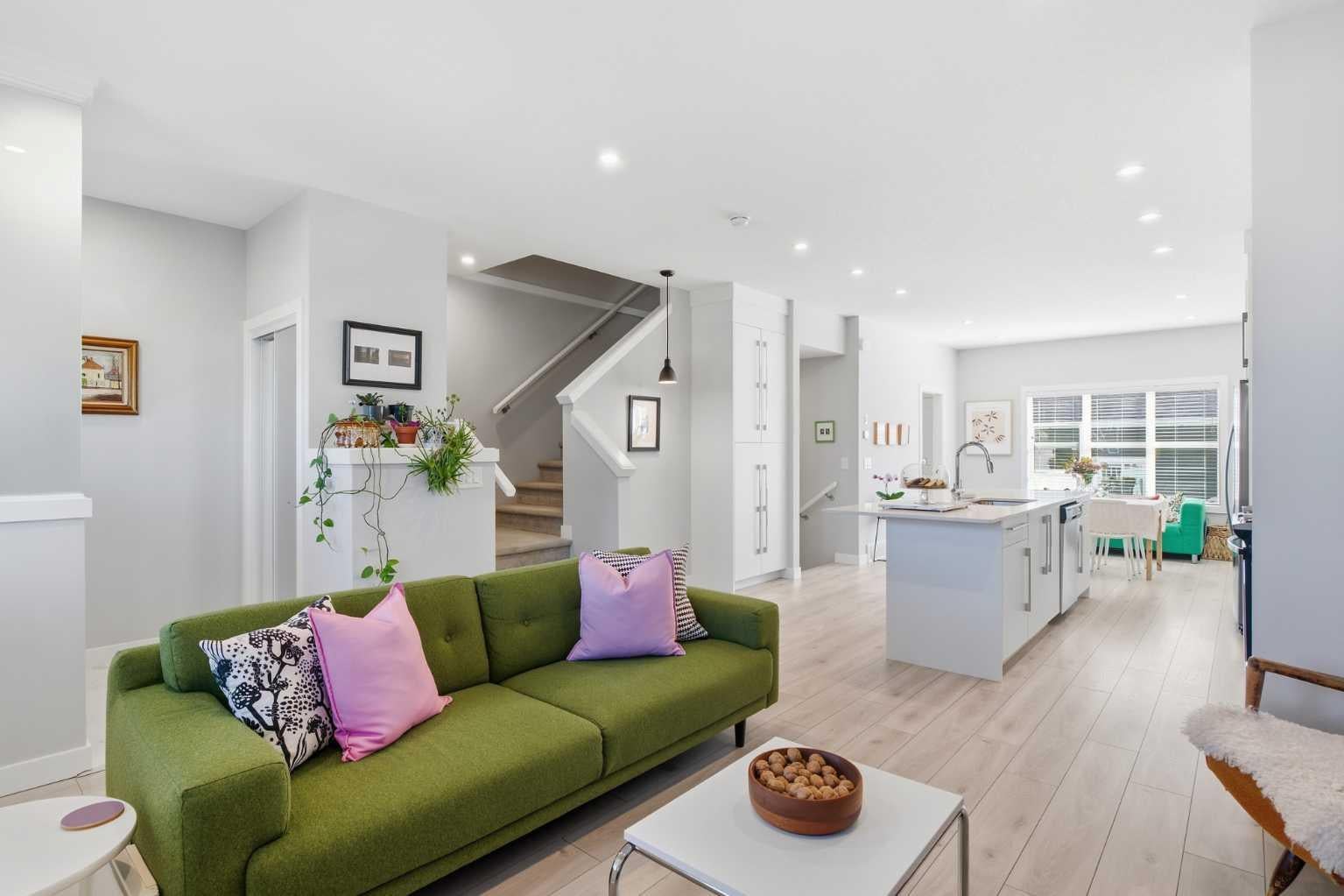 416 West Lakeview Drive