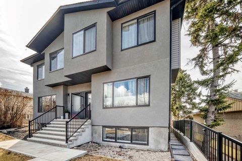 Photo of 2539 10 Avenue SE, Calgary, AB T2A 0C2 (MLS # A2304535)