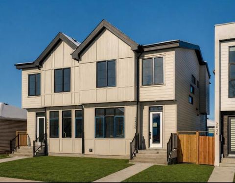 Photo of 2438 30 Avenue SW, Calgary, AB T2T 1R9 (MLS # A2306210)