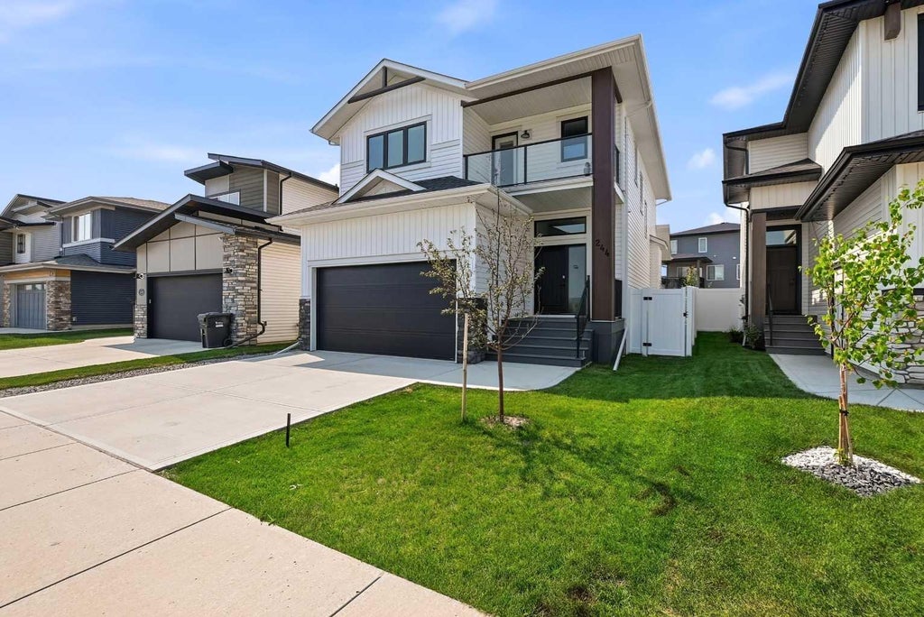 Photo of 244 Emerald Drive, Red Deer, AB T4E 1A6 (MLS # A2343424)