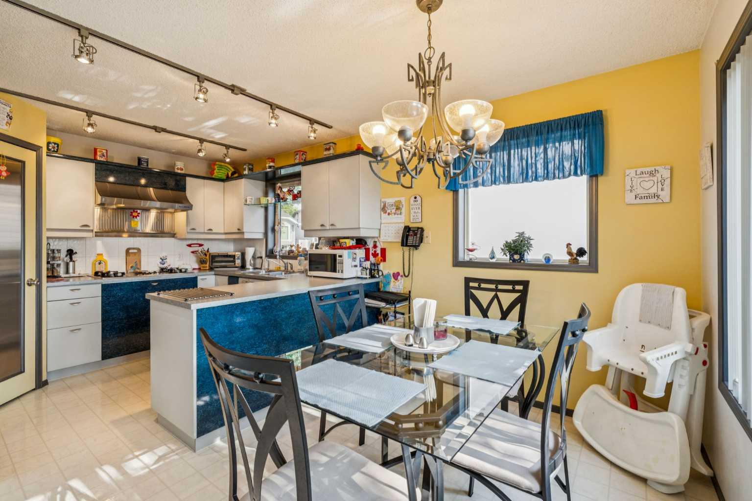 142 Elizabeth Way SE