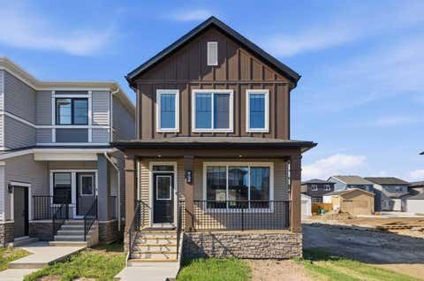 Photo of 22 Chinook Winds Court SW, Airdrie, AB T4B 5X6 (MLS # A2334349)