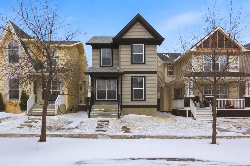Photo of 59 Prestwick Bay SE, Calgary, AB T2Z 4S4 (MLS # A2287126)
