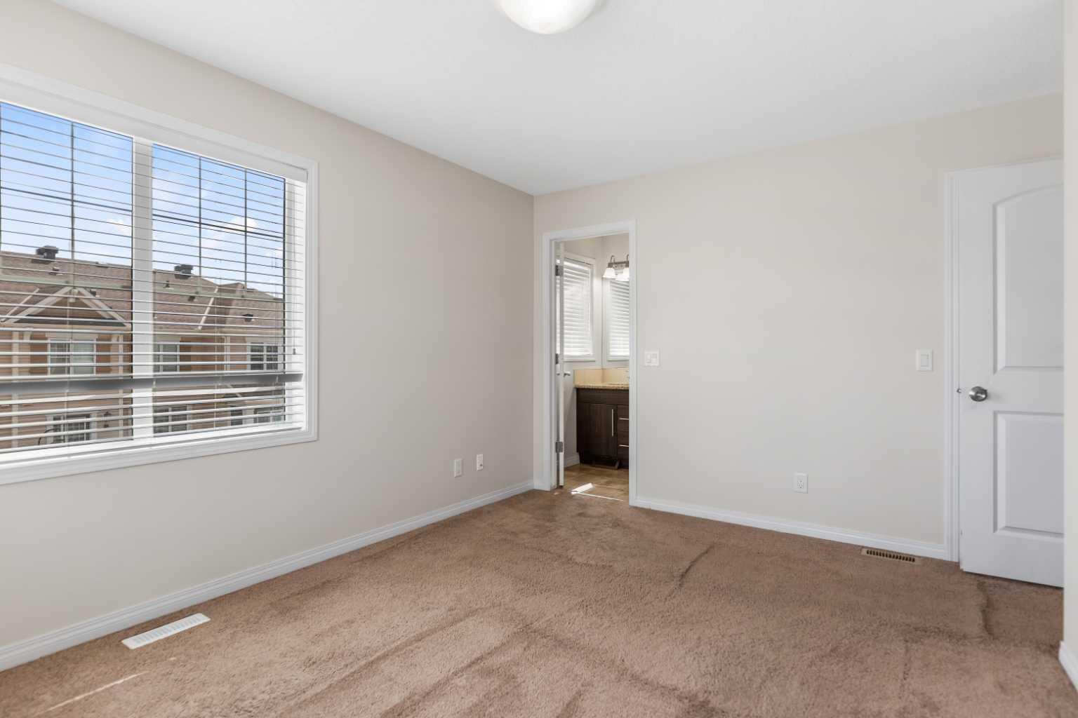 110 cityscape Lane NE