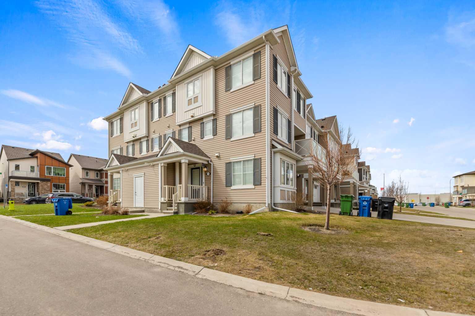 110 cityscape Lane NE