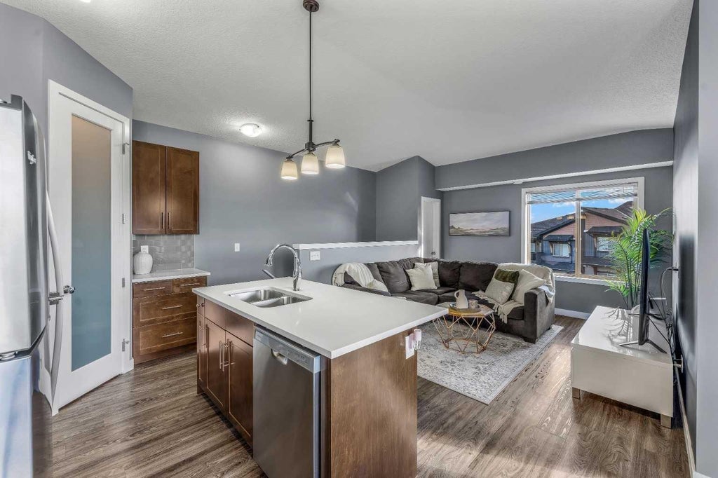 Photo of 2461 Baysprings Link SW #1324, Airdrie, AB T4B 4C6 (MLS # A2349101)