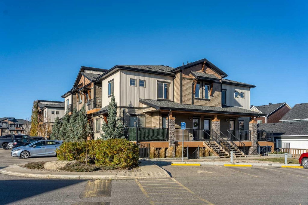 Photo of 2461 Baysprings Link SW #1324, Airdrie, AB T4B 4C6 (MLS # A2349101)