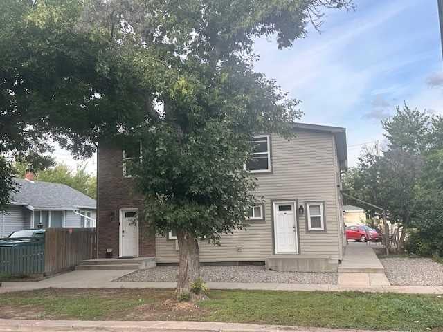 Photo of 515 11 Street S, Lethbridge, AB T1J 2P1 (MLS # A2342047)