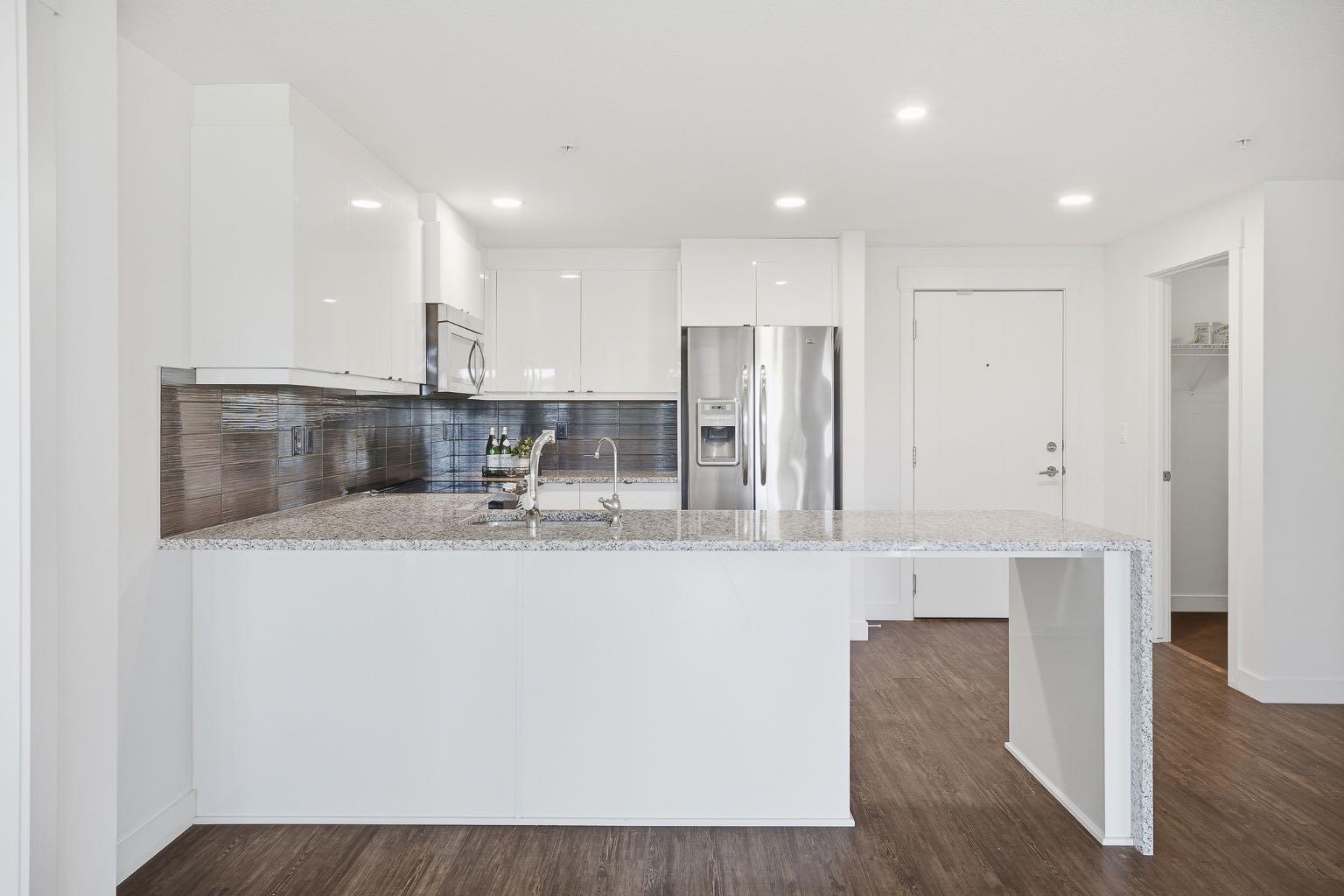 45 Aspenmont Heights SW 209