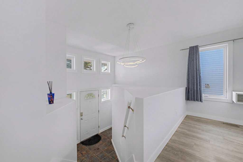 267 Panamount Hill NW