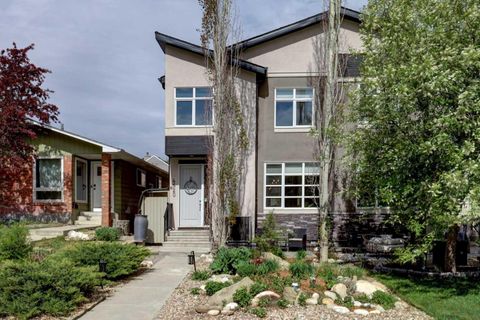 Photo of 4520B 17 Avenue NW, Calgary, AB T3B 0P1 (MLS # A2309134)