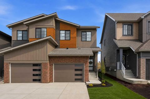 Photo of 55 Heritage Manor, Cochrane, AB T4C 3K7 (MLS # A2314683)