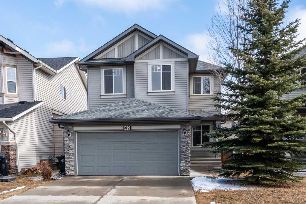 Photo of 42 Everoak Green SW, Calgary, AB T2Y 0J5 (MLS # A2296587)