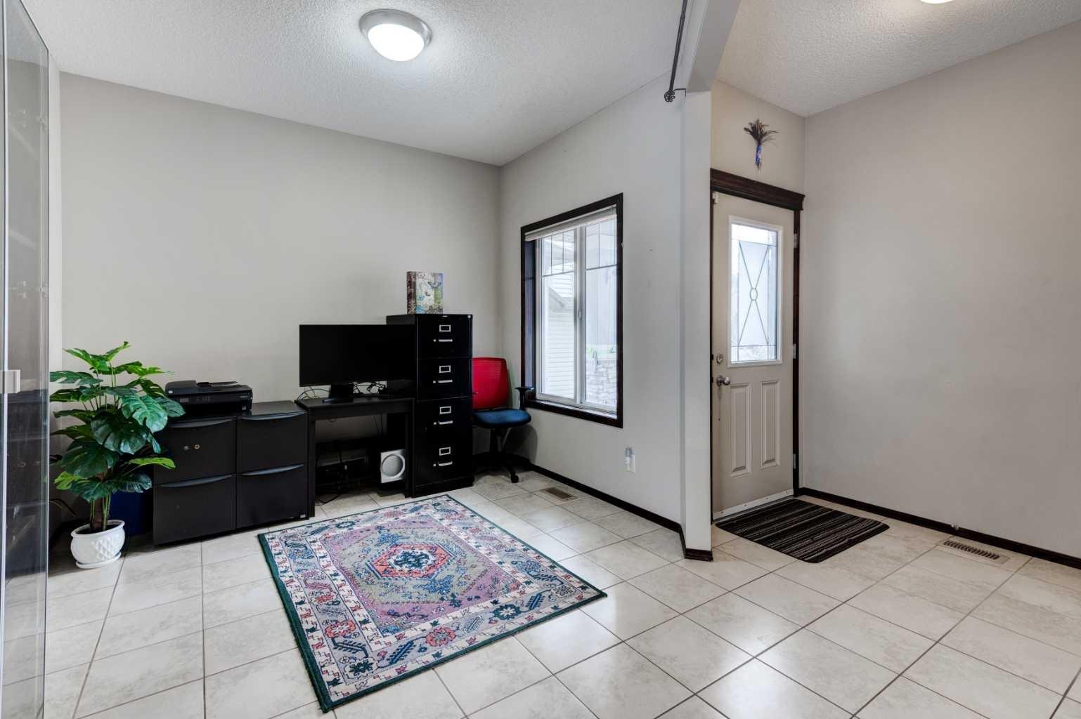 42 Everoak Green SW