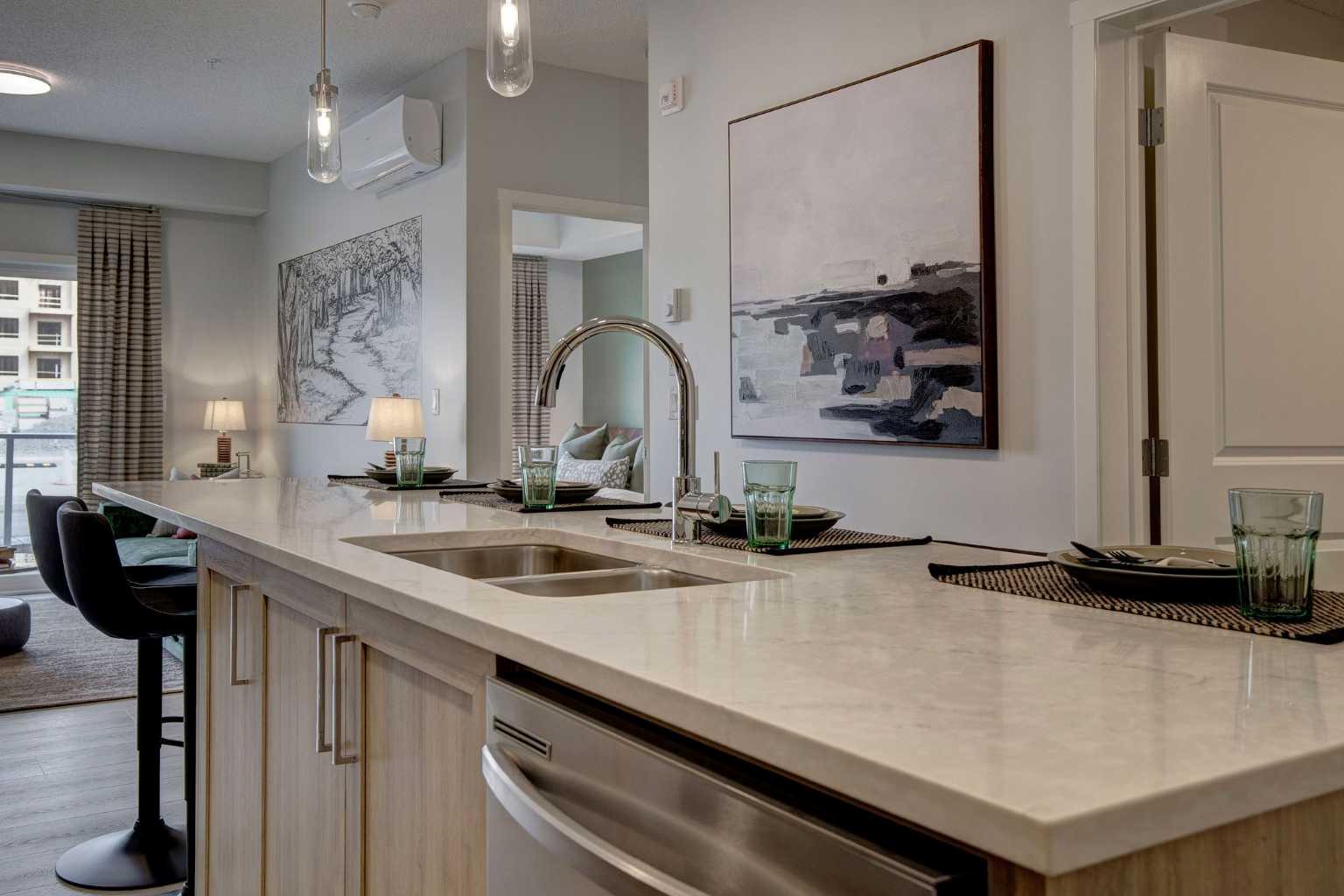 245 Edith Place NW 409