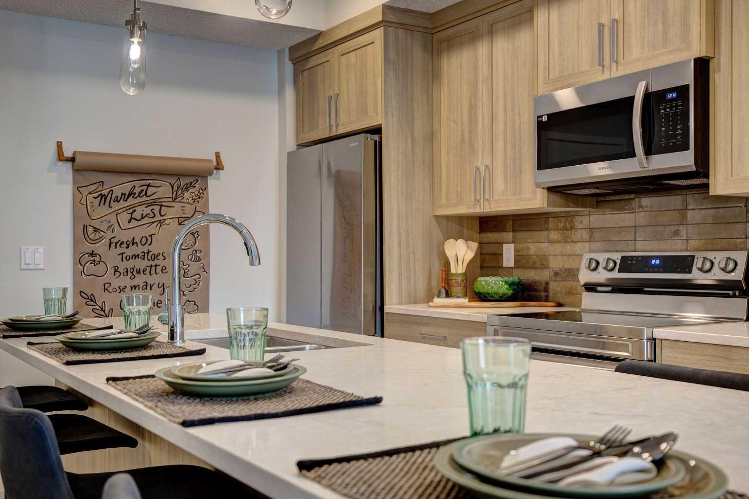 245 Edith Place NW 409