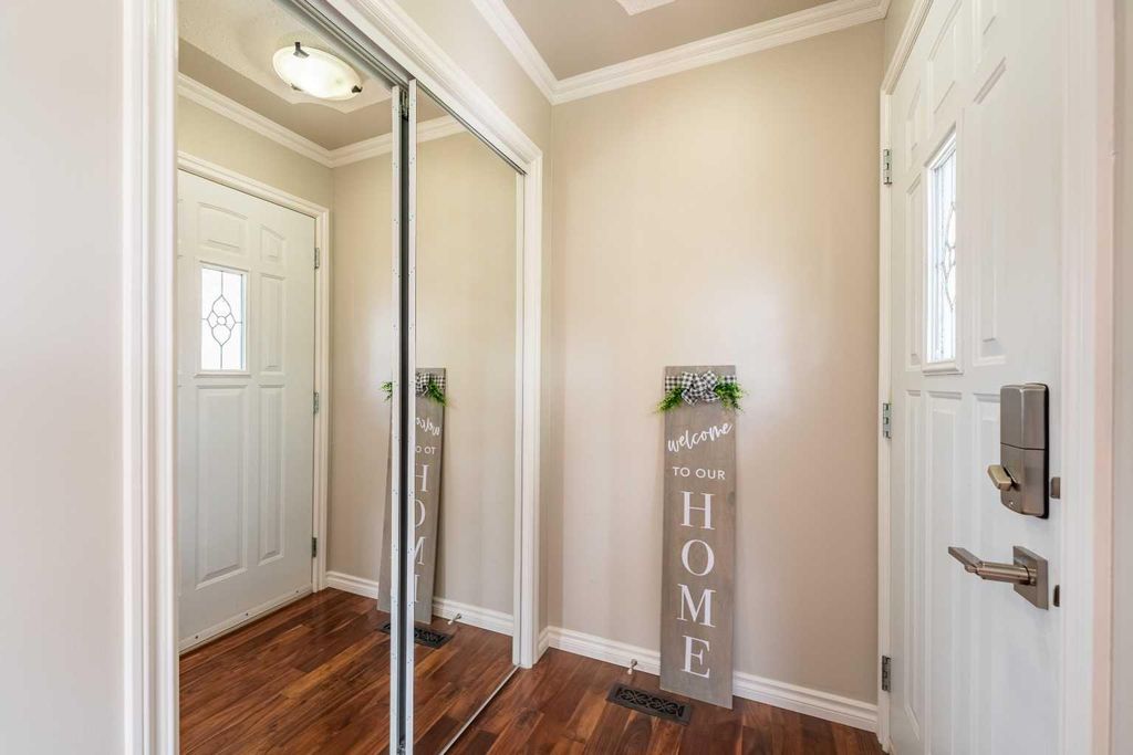 Photo of 248 Templevale Road NE, Calgary, AB T1Y 4W3 (MLS # A2313673)