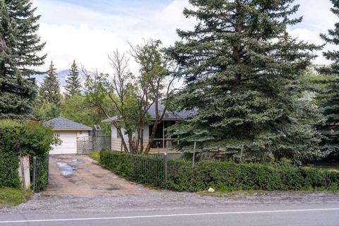 125 Rainbow Avenue Banff AB T1L 1A1
