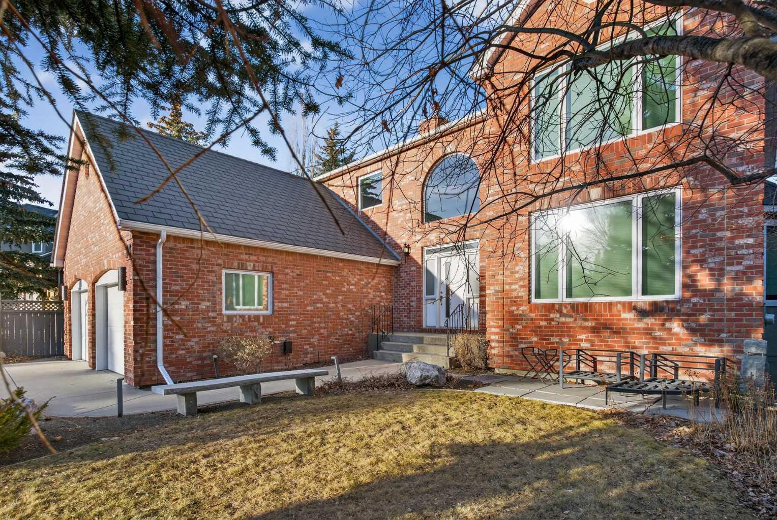 14 Christie Estate Terrace SW