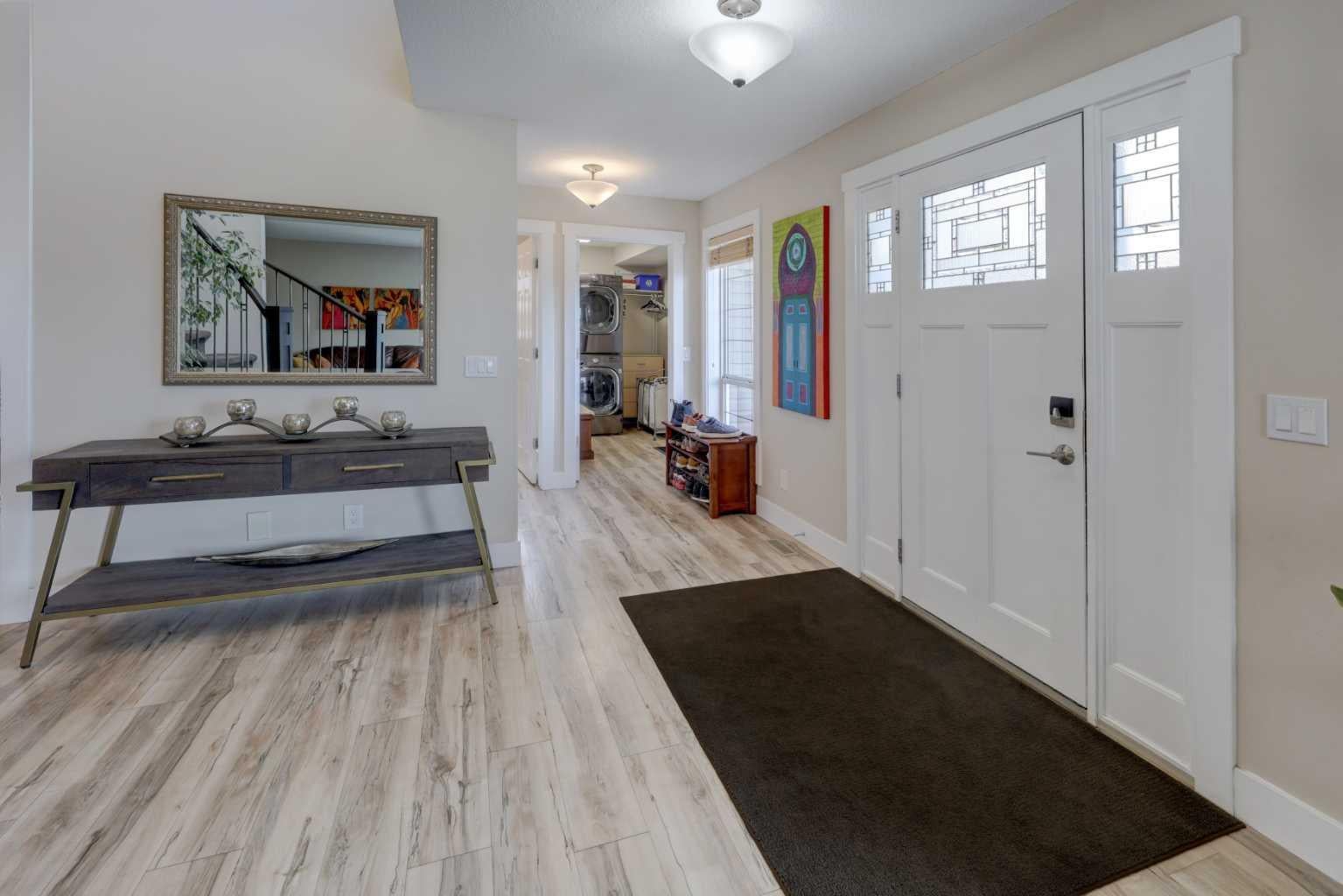 8 Canoe Road SW