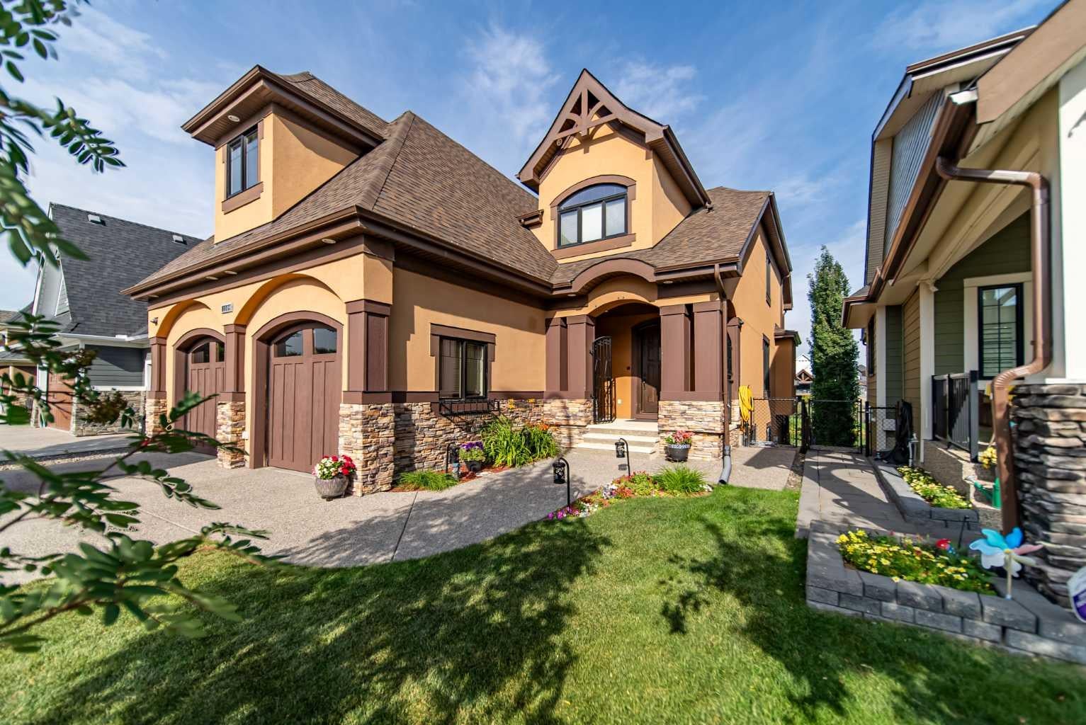 1109 Coopers Drive SW