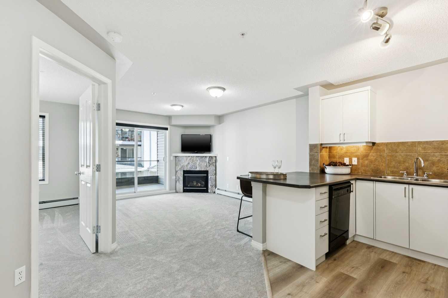 369 Rocky Vista Park NW 209