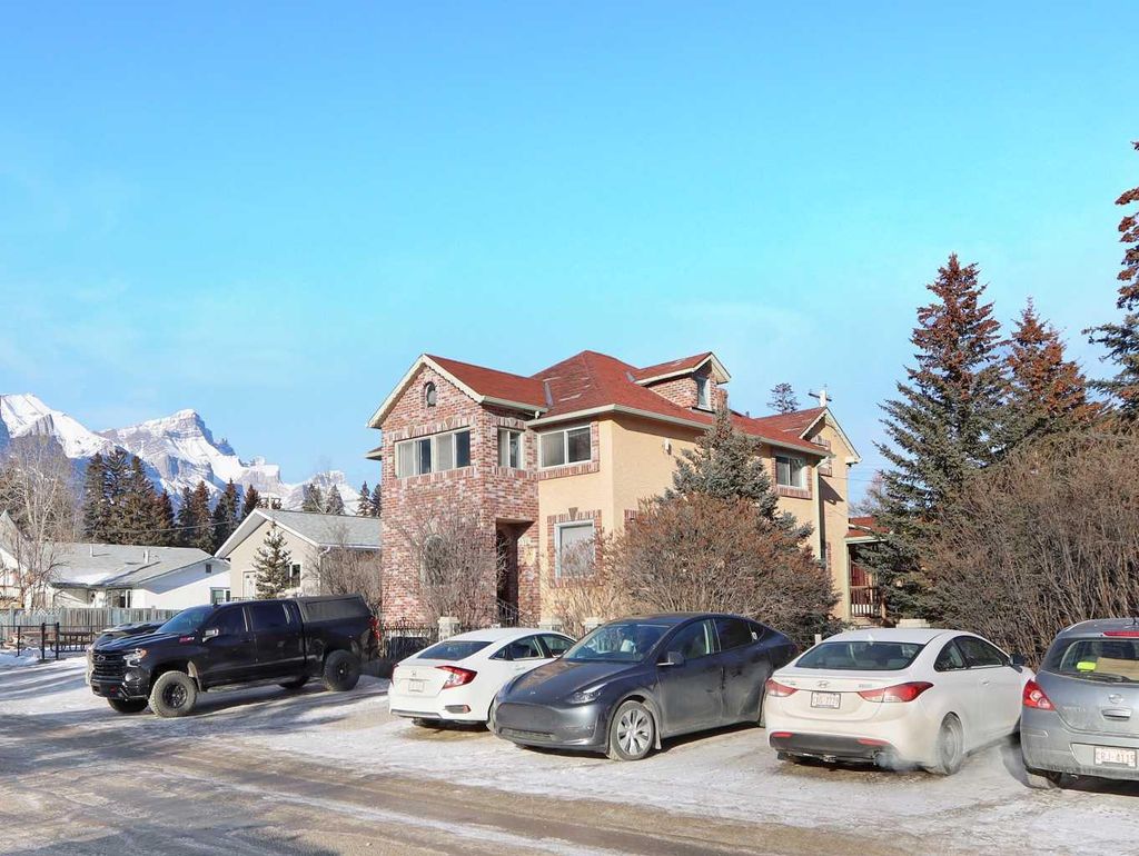 Photo of 910 Main Street, Canmore, AB T1W 1R6 (MLS # A2314828)