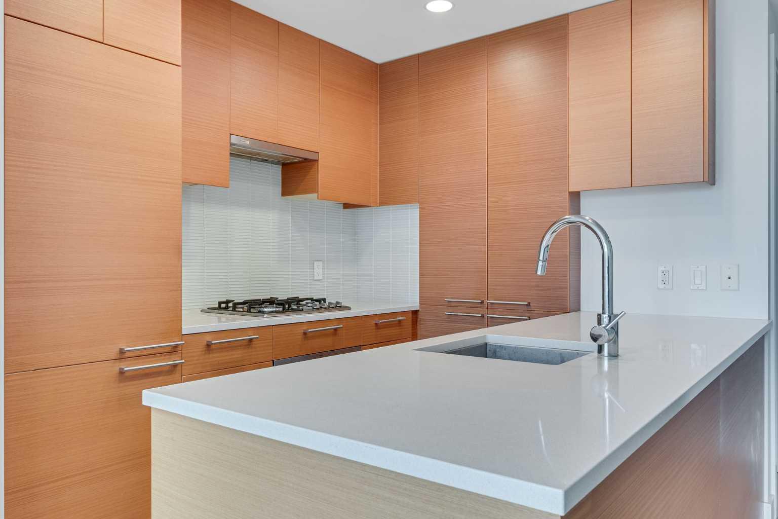 222 Riverfront Avenue SW 548