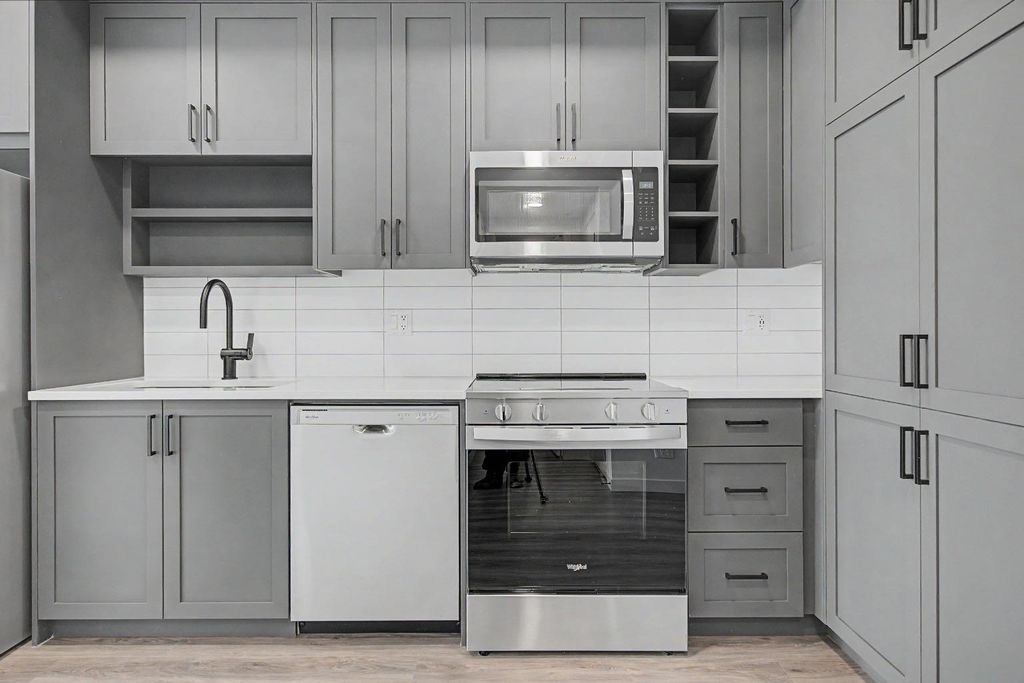 Photo of 3107 Warren Street #205, Calgary, AB T3B 0M2 (MLS # A2313044)