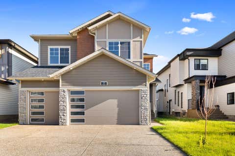 Photo of 39 South Shore Road, Chestermere, AB T1X 2Y4 (MLS # A2326730)
