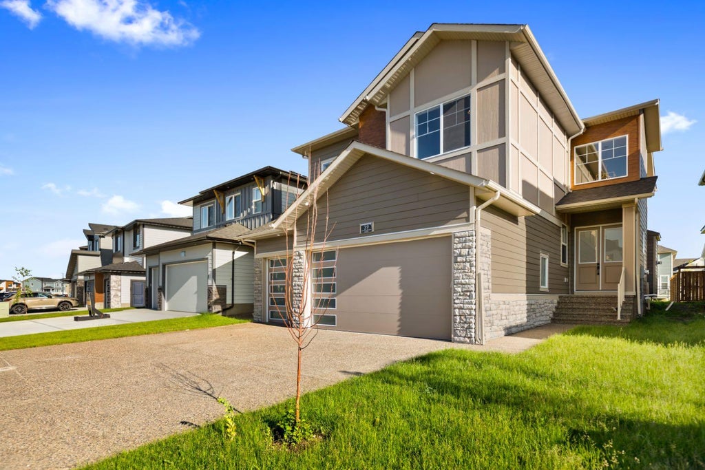 Photo of 39 South Shore Road, Chestermere, AB T1X 2Y4 (MLS # A2326730)