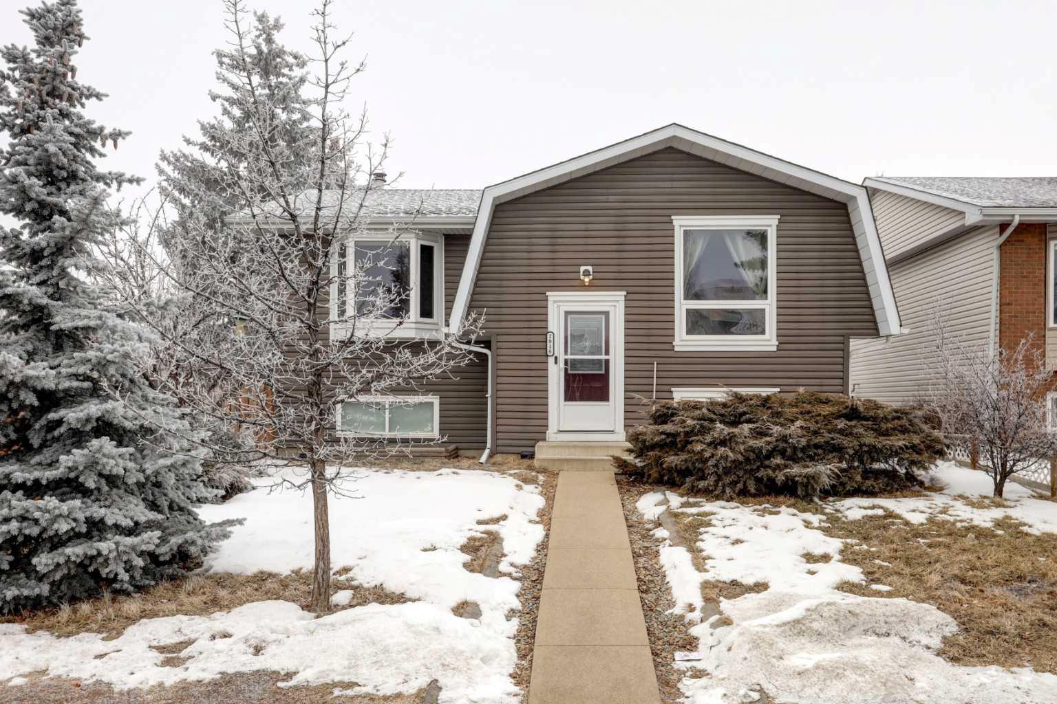 1816 Meadowbrook Drive SE