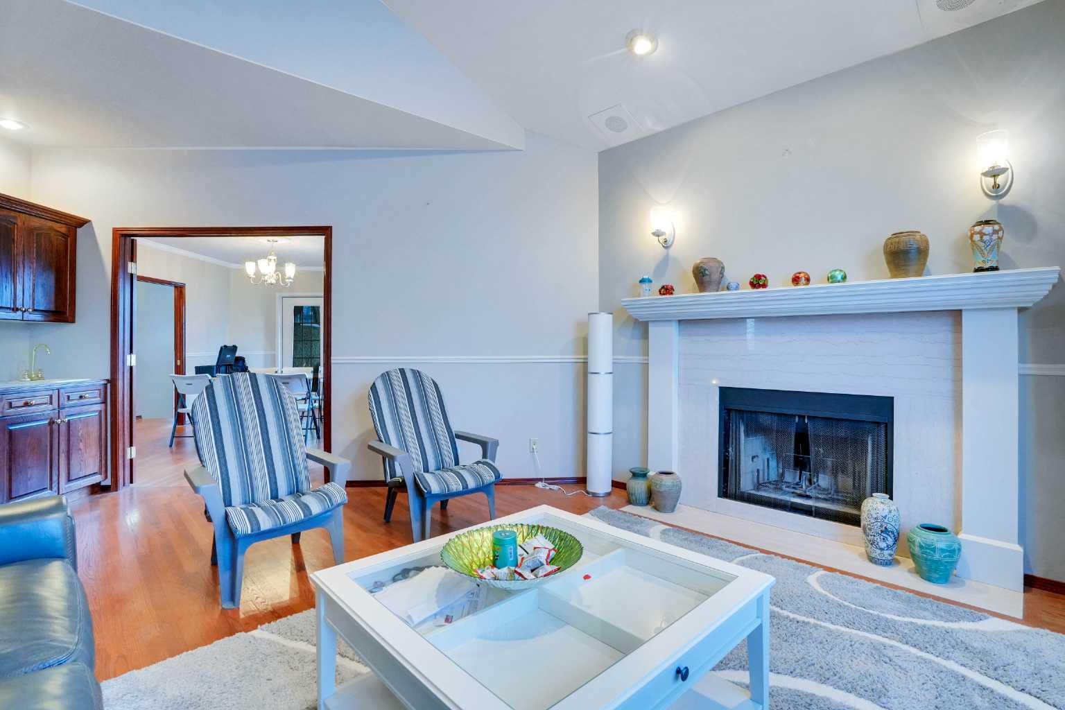 319 Christie Knoll Point