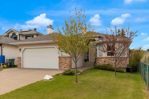 56 Riverview Circle Cochrane AB T4C 1K3