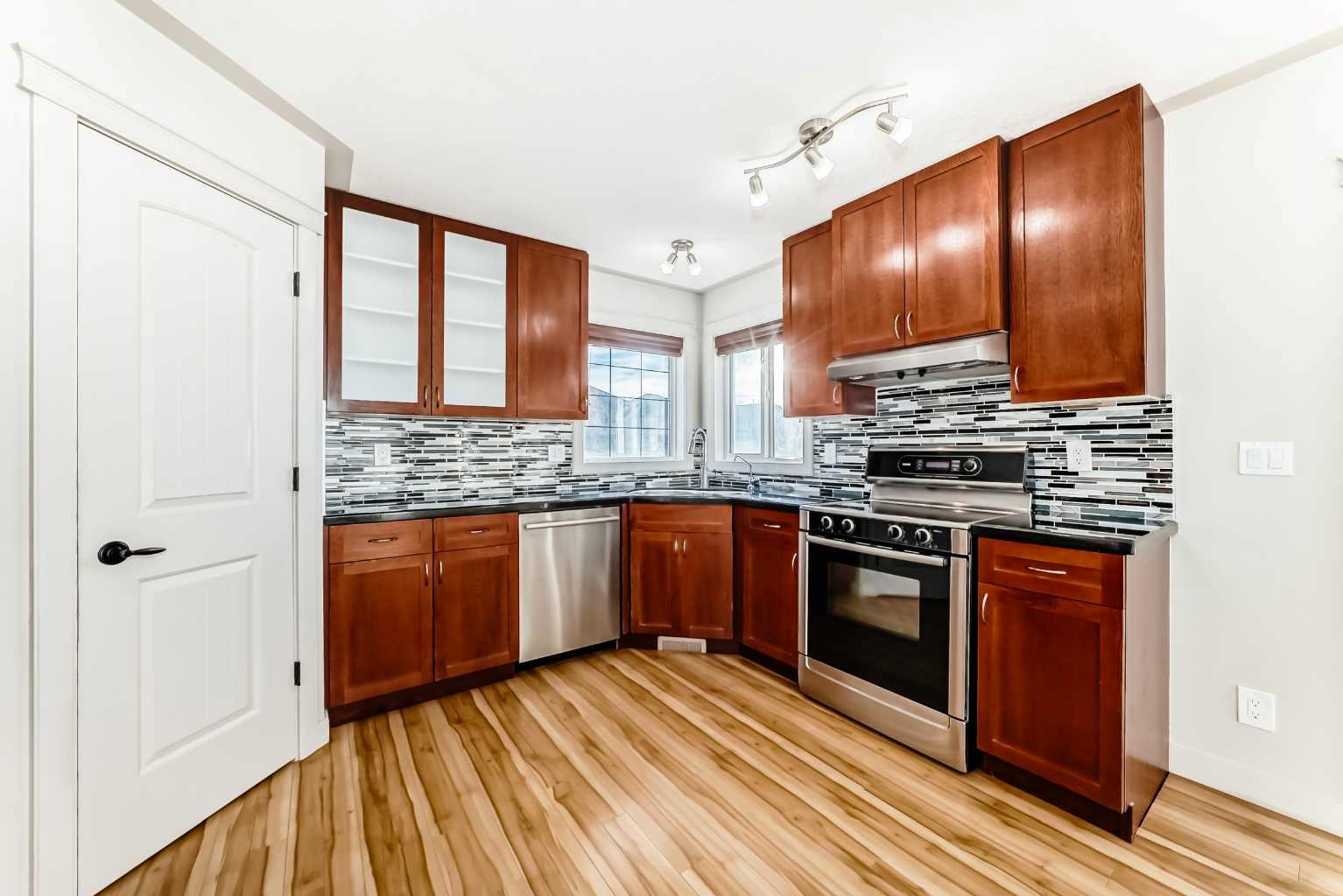 1156 Sherwood Boulevard NW