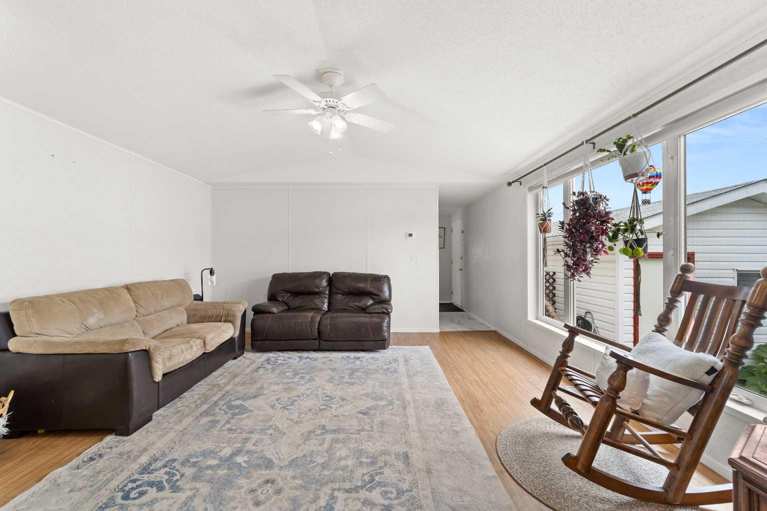 900 Ross Street 18