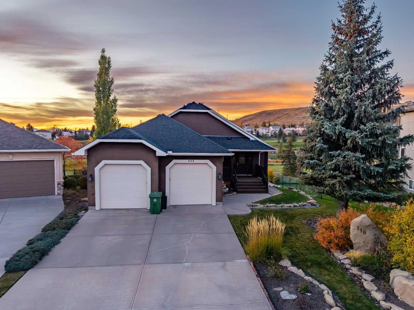 118 Gleneagles View