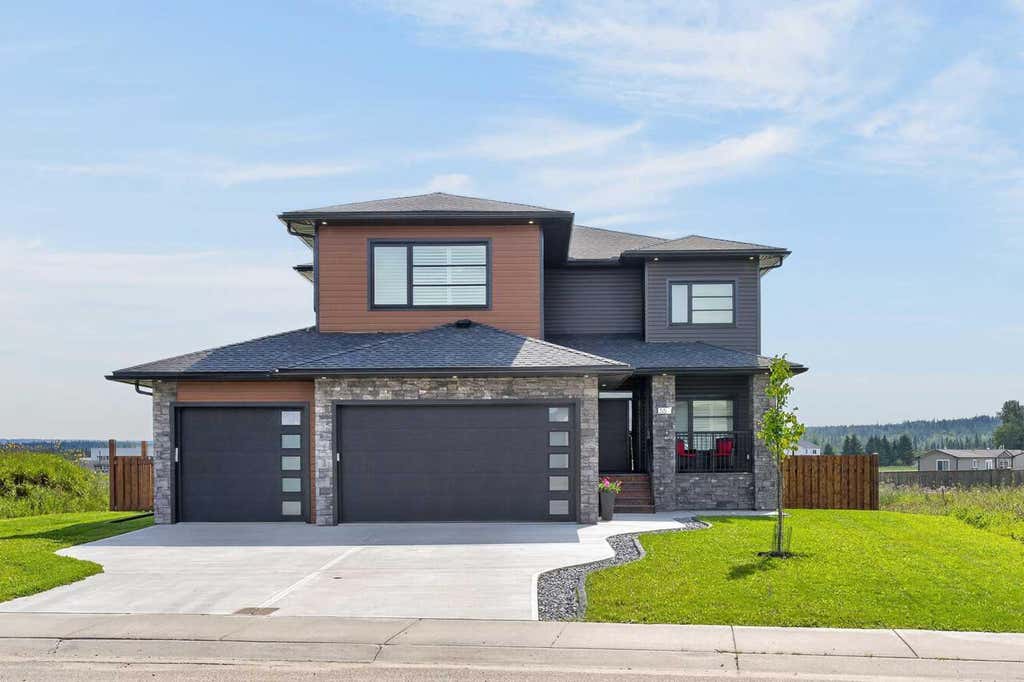 Photo of 55 Riverdale Bend, Whitecourt, AB T7S 0G4 (MLS # A2336664)
