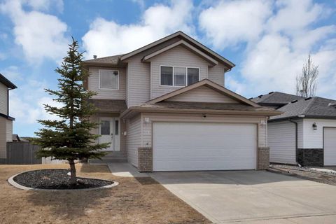 Photo of 19 Oxley Close, Red Deer, AB T4P 0B8 (MLS # A2303160)