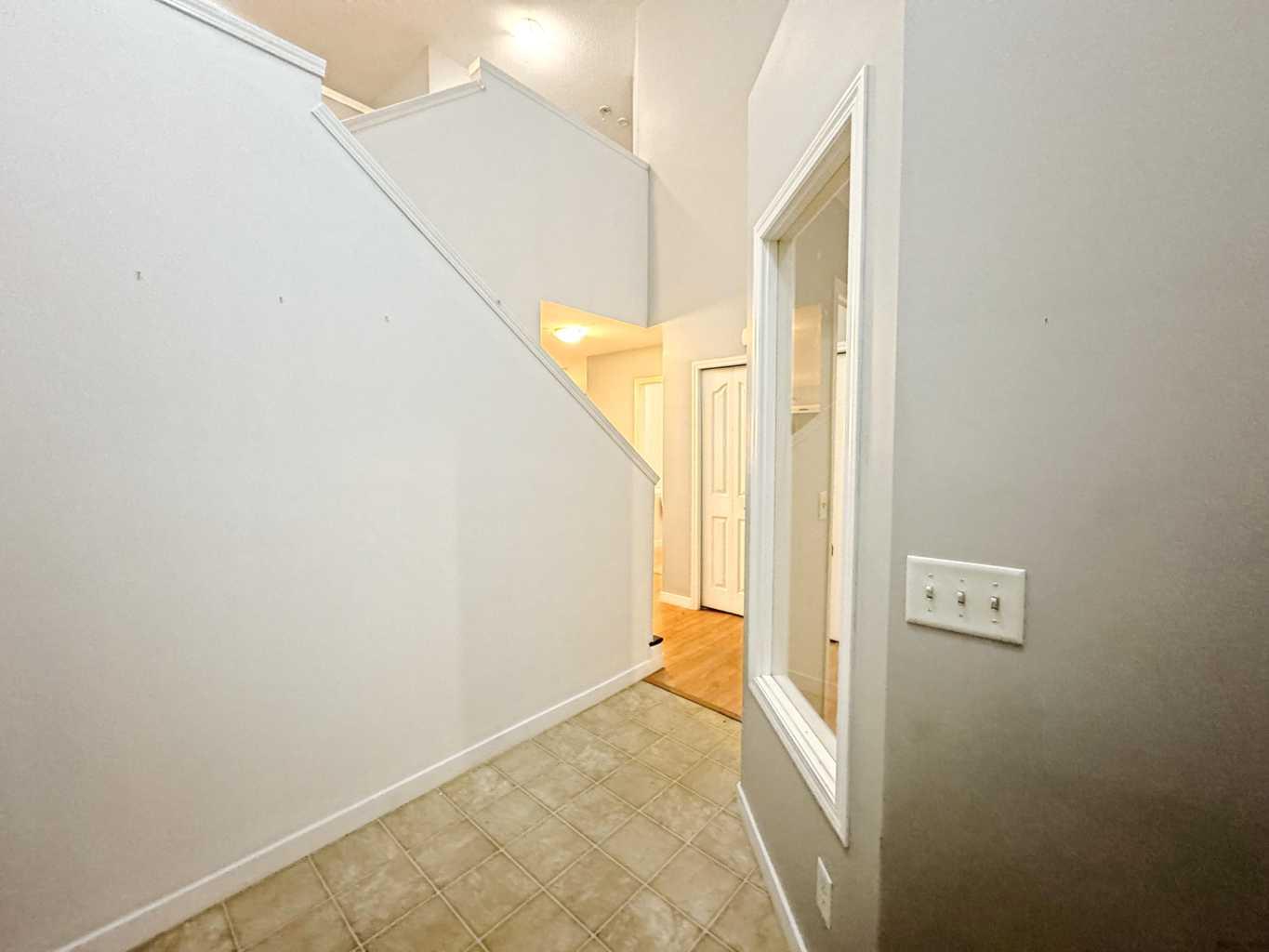 262 Luxstone Road SW