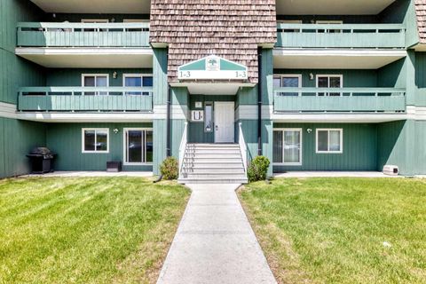 Photo of 315 Southampton Drive SW #1312, Calgary, AB T2W 2T6 (MLS # A2314004)