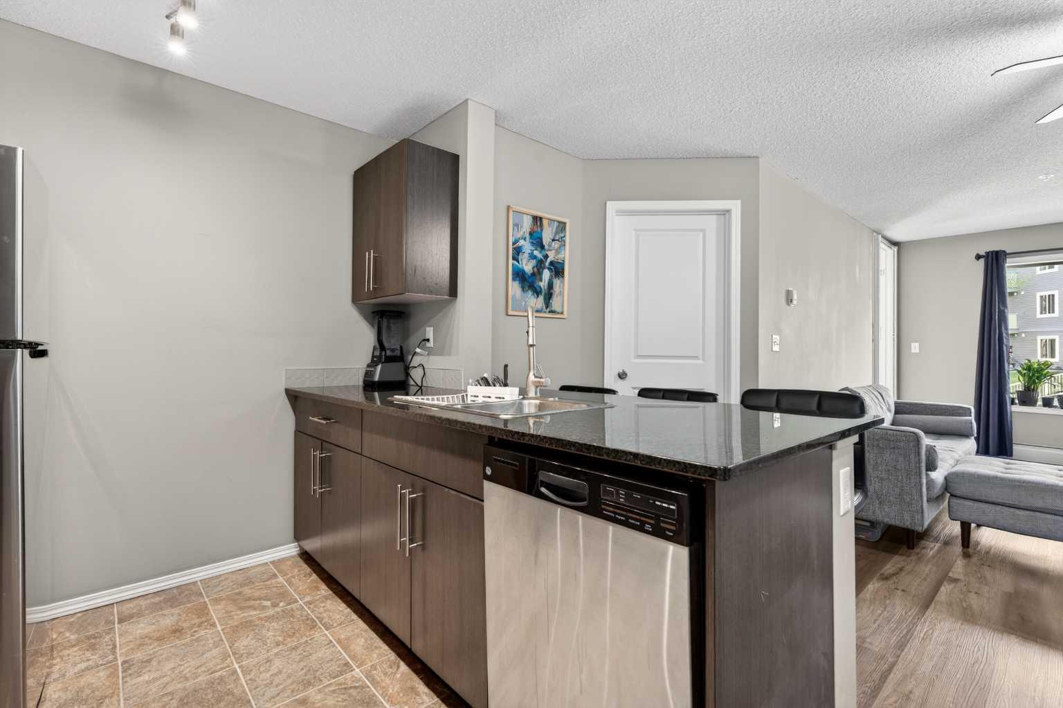 403 Mackenzie Way SW 9103