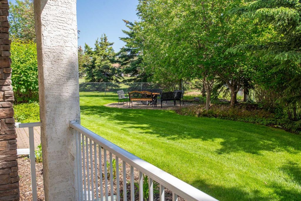 Photo of 72 Quigley Drive #112, Cochrane, AB T4C 2K6 (MLS # A2324594)