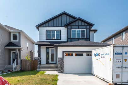 768 Edgefield Crescent Strathmore AB T1P 0H5