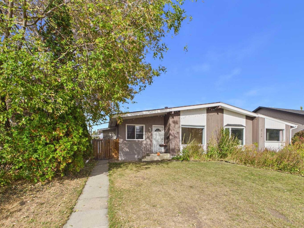 Photo of 3720 44 Street, Red Deer, AB T4N 1G5 (MLS # A2350001)