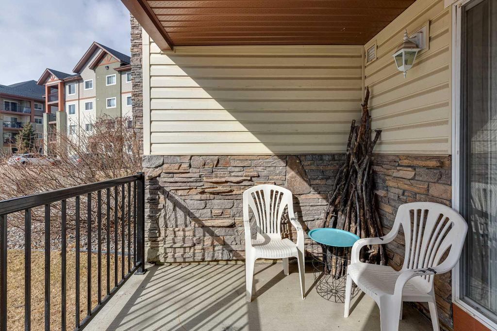 Photo of 12B Ironside Street #2112, Red Deer, AB T4R 3R6 (MLS # A2310781)